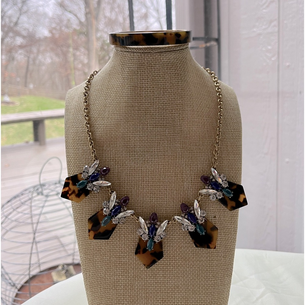 J. CREW TORTOISE SHELL NECKLACE AND BRACELET BANGLE SET